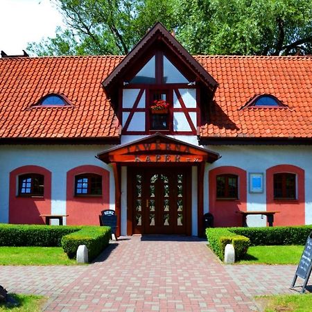 Tawerna Kaper Hotel Iława Buitenkant foto
