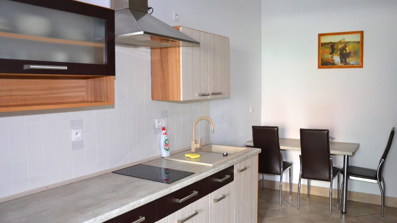 Tawerna Kaper Hotel Iława Buitenkant foto